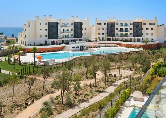 Beautiful Apartment With Views In Fuengirola Higueron West