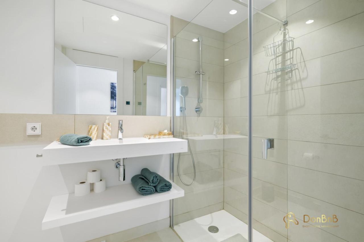 Beautiful With Views In Fuengirola Higueron West Appartement *